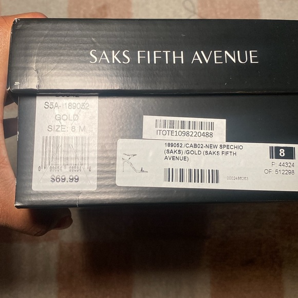 Women’s gold ankle strap stilleto sandal. - Picture 4 of 5